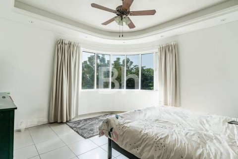 Vila di Living Legends, Dubai, UEA 4 kamar tidur, 449 m2 nomor 643876 - foto 3