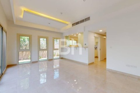 Maison de ville à louer à Jumeirah Golf Estates, Dubai, EAU 2 chambres, 138 m2 № 643879 - photo 2