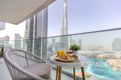 Apartment in Downtown Dubai (Downtown Burj Dubai), UAE 3 bedrooms, 190 sq.m. № 661221 - photo 16