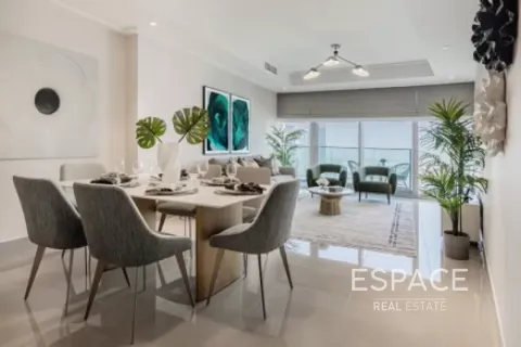 Apartment in Downtown Dubai (Downtown Burj Dubai), UAE 3 bedrooms, 190 sq.m. № 661221 - photo 2