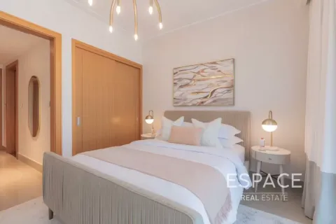 Apartment in Downtown Dubai (Downtown Burj Dubai), UAE 3 bedrooms, 190 sq.m. № 661221 - photo 4