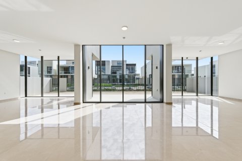 Villa in Dubai Hills Estate, UAE 5 bedrooms, 649 sq.m. № 750726 - photo 3