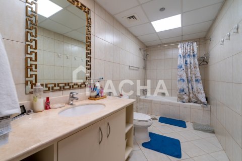 Apartamento en venta en Motor City, Dubai, EAU 3 dormitorios, 231 m2 № 707179 - foto 8