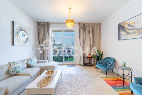 Apartamento en venta en Motor City, Dubai, EAU 3 dormitorios, 231 m2 № 707179 - foto 2