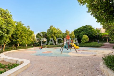 Villa in Motor City, Dubai, UAE 5 bedrooms, 399 sq.m. № 707175 - photo 23