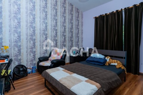 Villa in Motor City, Dubai, UAE 5 bedrooms, 399 sq.m. № 707175 - photo 12