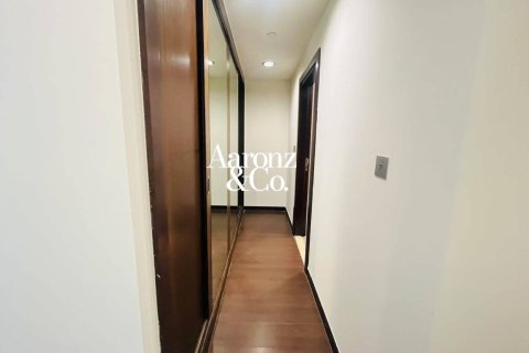 Apartemen di Jumeirah Beach Residence, Dubai, UEA 3 kamar tidur, 198 m2 nomor 735987 - foto 12