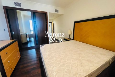 Apartemen di Jumeirah Beach Residence, Dubai, UEA 3 kamar tidur, 198 m2 nomor 735987 - foto 4