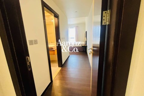 Apartemen di Jumeirah Beach Residence, Dubai, UEA 3 kamar tidur, 198 m2 nomor 735987 - foto 7
