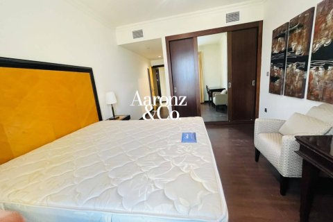 Apartemen di Jumeirah Beach Residence, Dubai, UEA 3 kamar tidur, 198 m2 nomor 735987 - foto 2