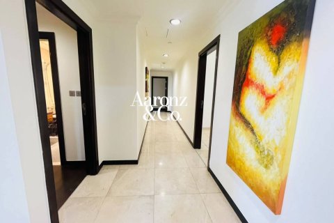 Apartemen di Jumeirah Beach Residence, Dubai, UEA 3 kamar tidur, 198 m2 nomor 735987 - foto 10