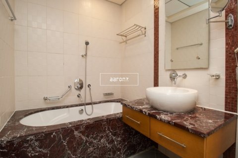 Apartament në Jumeirah Beach Residence, Dubai, Emiratet e Bashkuara Arabe 3 dhoma gjumi, 246.5 m2. № 630591 - Foto 11