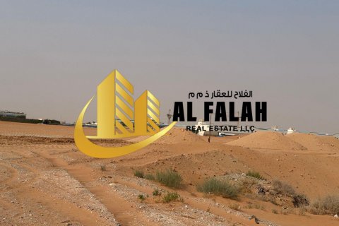 Land in Al Sajaa, Sharjah, UAE 1858 sq.m. № 635560 - photo 9