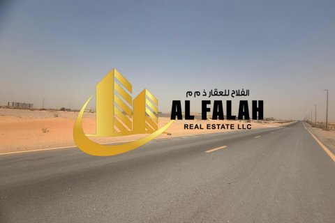 Land in Al Sajaa, Sharjah, UAE 2060 sq.m. № 635559 - photo 2
