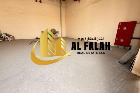 Magazyn do wynajęcia w Al Sajaa, Sharjah, ZEA 98 mkw., nr 635561 - zdjęcie 2