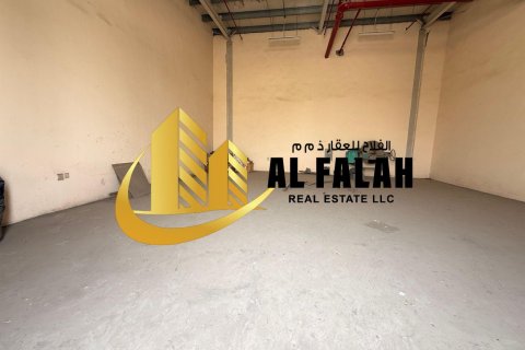 Magazyn do wynajęcia w Al Sajaa, Sharjah, ZEA 98 mkw., nr 635561 - zdjęcie 3