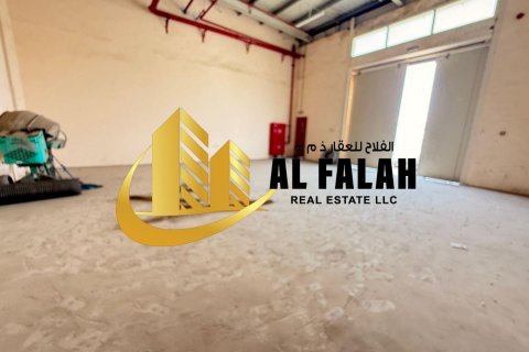 Magazyn do wynajęcia w Al Sajaa, Sharjah, ZEA 98 mkw., nr 635561 - zdjęcie 1