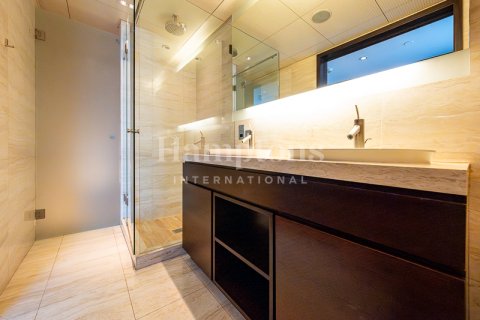 Huoneisto Burj Khalifa, Dubai, Arabiemiraatit 3 makuuhuonetta, 152.26987506 m2 № 651204 - kuva 11