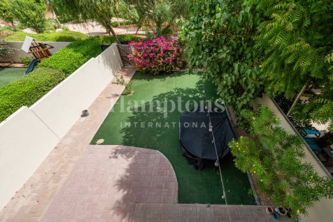 Vilă de închiriat în Arabian Ranches 2, Dubai, EAU 3 dormitoare, 228.16976800 mp.  №651206 - poză 5