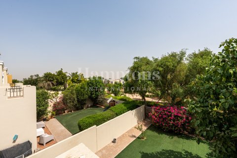 Vilă de închiriat în Arabian Ranches 2, Dubai, EAU 3 dormitoare, 228.16976800 mp.  №651206 - poză 8