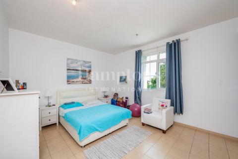 Vilă de închiriat în Arabian Ranches 2, Dubai, EAU 3 dormitoare, 228.16976800 mp.  №651206 - poză 14
