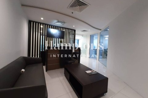 Pejabat di Business Bay, Dubai, UAE 77.01658700 meter persegi № 651207 - foto 6