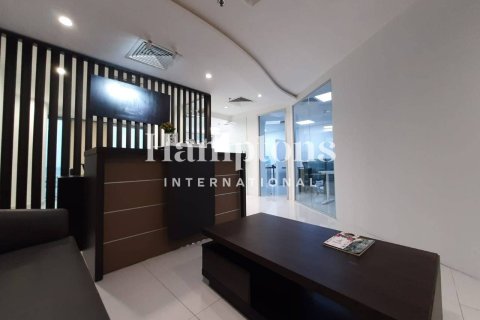 Pejabat di Business Bay, Dubai, UAE 77.01658700 meter persegi № 651207 - foto 4