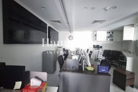 Pejabat di Business Bay, Dubai, UAE 77.01658700 meter persegi № 651207 - foto 13