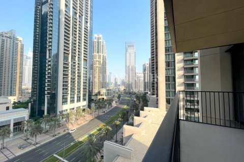 Huoneisto Downtown Dubai (Downtown Burj Dubai), Arabiemiraatit 2 makuuhuonetta, 161.55831700 m2 № 651208 - kuva 4