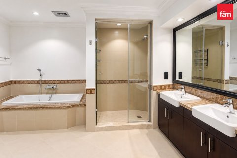 דירה להשכרה ב Palm Jumeirah, Dubai, איחוד האמירויות  3 חדרי שינה, 489.1 מ"ר, מספר 766588 - תמונה 9