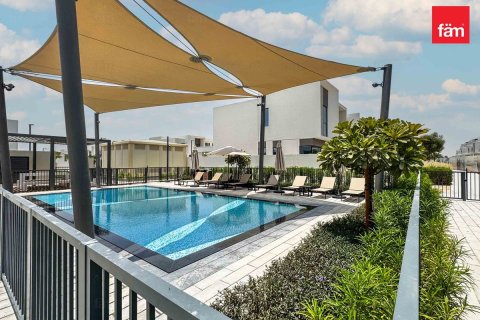Řadový dům v Dubai, SAE 3 ložnice, 174 m² Č.: 766605 - fotografie 13