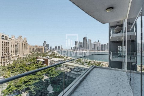 Apartment til leje i Palm Jumeirah, Dubai, UAE 2 soveværelser, 158.77 kvm № 768507 - foto 16