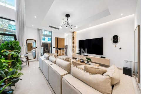 Kuća u nizu u Jumeirah Village Circle, Dubai, UAE 4 spavaćih soba, 197.6 m2 Br. 768509 - fotografija 5