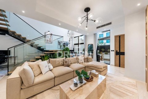 Kuća u nizu u Jumeirah Village Circle, Dubai, UAE 4 spavaćih soba, 197.6 m2 Br. 768509 - fotografija 3