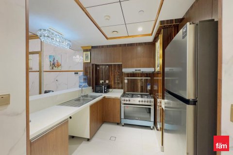 Lägenhet uthyres i Al Kifaf, Dubai, UAE 1 sovrum, 91.7 kvm Nr. 662418 - fotografi 5