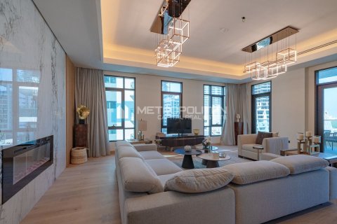 Apartment in Al Reem Island, Abu Dhabi, UAE 3 bedrooms, 215.4 sq.m. № 637927 - photo 6