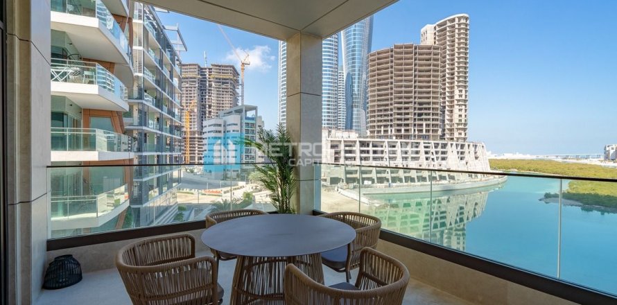 Apartment in Al Reem Island, Abu Dhabi, UAE 3 bedrooms, 215.4 sq.m. № 637927