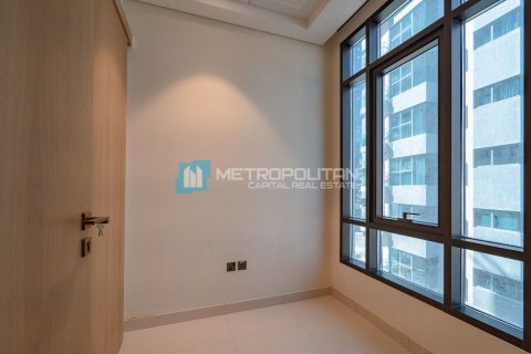 Apartment in Al Reem Island, Abu Dhabi, UAE 3 bedrooms, 215.4 sq.m. № 637927 - photo 13