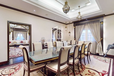 Villa in vendita a Al Jafiliya, Dubai, EAU 6 camere da letto, 741 mq. № 736242 - foto 3