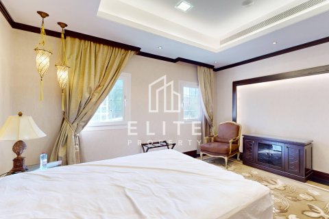 Villa in vendita a Al Jafiliya, Dubai, EAU 6 camere da letto, 741 mq. № 736242 - foto 12