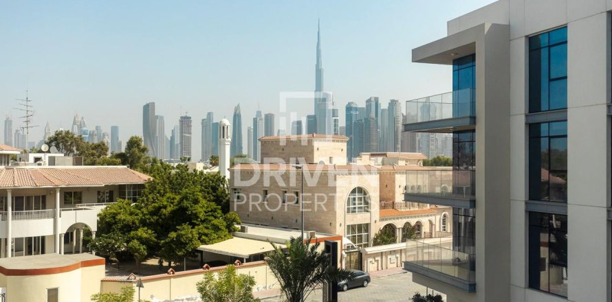 Apartamento en Al Wasl, Dubai, EAU 2 dormitorios, 126 m² № 653566