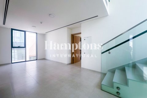 Huvila Arabian Ranches 3, Dubai, Arabiemiraatit 4 makuuhuonetta, 449.74342300 m2 № 652616 - kuva 8