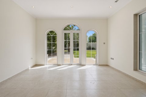 Villa til leie i Jumeirah Park, Dubai, Emiratene 3 soverom, 699.97 kvm Nr. 750087 - Foto 2