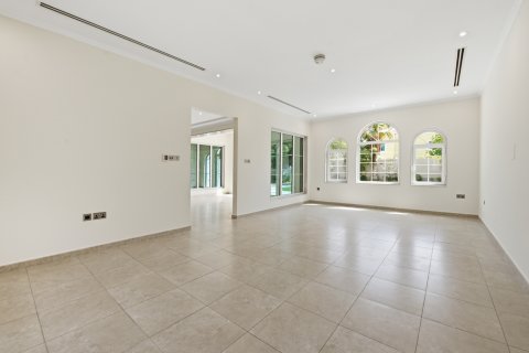 Villa til leie i Jumeirah Park, Dubai, Emiratene 3 soverom, 699.97 kvm Nr. 750087 - Foto 11