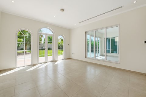 Villa til leie i Jumeirah Park, Dubai, Emiratene 3 soverom, 699.97 kvm Nr. 750087 - Foto 3
