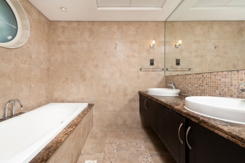 Villa til leie i Jumeirah Park, Dubai, Emiratene 3 soverom, 699.97 kvm Nr. 750087 - Foto 20