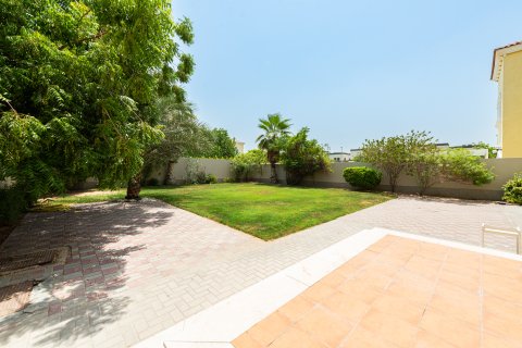 Villa til leie i Jumeirah Park, Dubai, Emiratene 3 soverom, 699.97 kvm Nr. 750087 - Foto 23