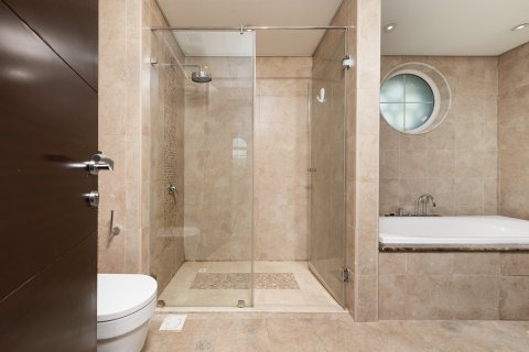 Villa til leie i Jumeirah Park, Dubai, Emiratene 3 soverom, 699.97 kvm Nr. 750087 - Foto 19