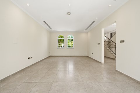 Villa til leie i Jumeirah Park, Dubai, Emiratene 3 soverom, 699.97 kvm Nr. 750087 - Foto 12
