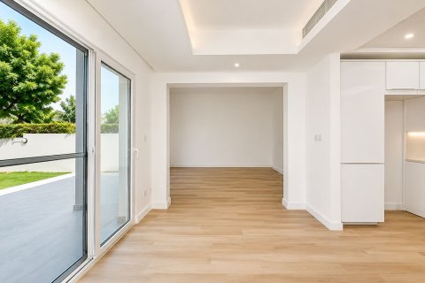 Üürile anda ridamaja asukohaga The Lakes, Dubai, AÜE: 3 magamistoaga, 238.11 m² Nr 750088 - pilt 10